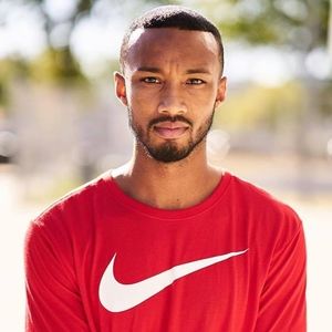 Meet your Posher, Levi